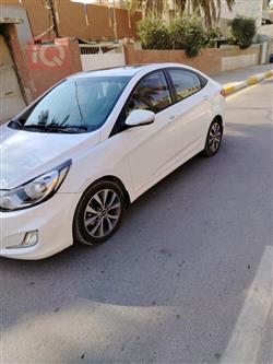 هیوندای ئەکسنت